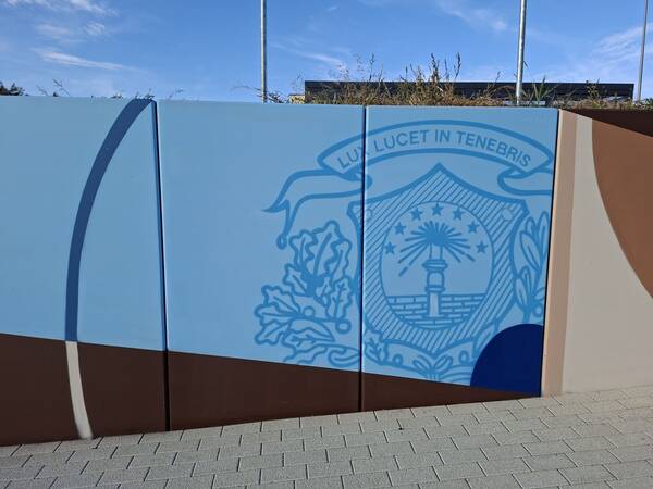Ende September 2026 entsteht ein Graffiti an der Stützmauer in der Bahnstraße, am Bahnhof Althengstett. Es ist eine Kooperation zwischen Jugendhaus Althengstett und Graffiti Stuttgart.