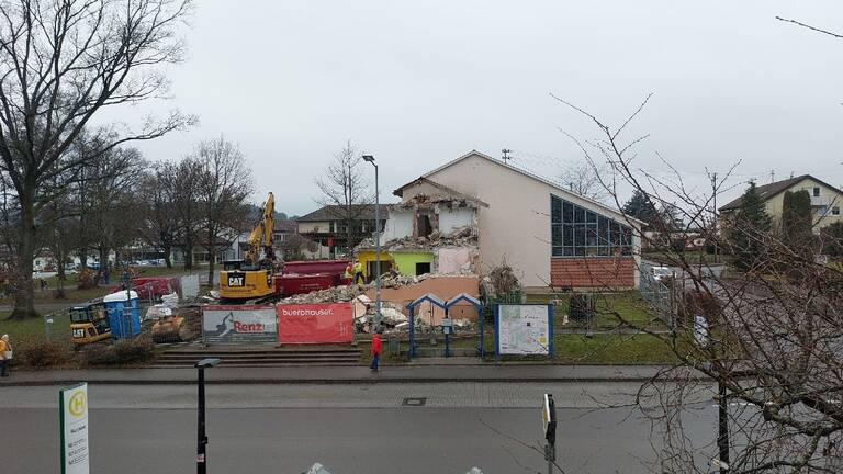 Baufortschritt FAZ Anfang Dezember 2025 - Abriss hat begonnen